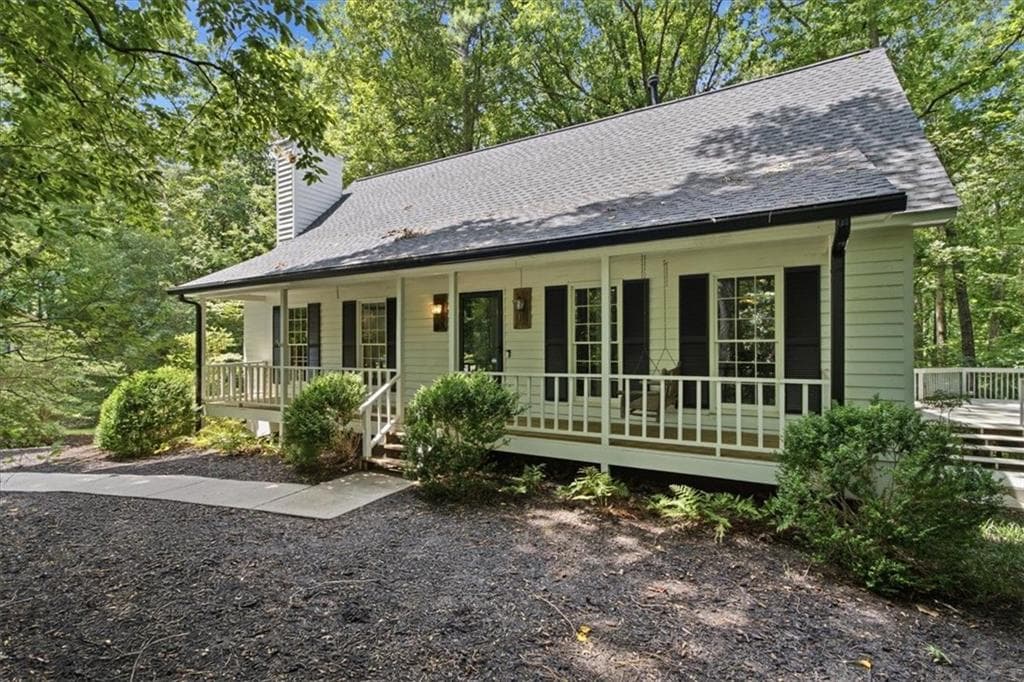 3 bedroom, 2 bathroom, 2,226 sq ft single family residence for sale at 4037 Crossfield Place, Marietta, GA 30062