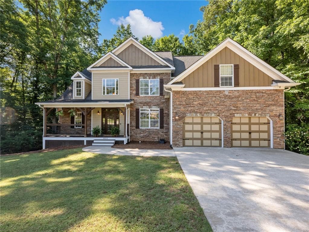 5 bedroom, 3 bathroom, 3,019 sq ft single family residence under contract at 6053 Rockingham Way, Gainesville, GA 30506 — photo 2