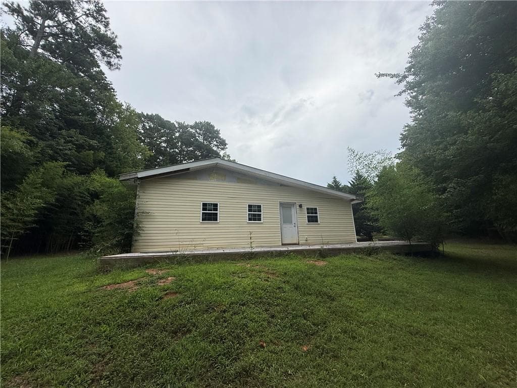 2 bedroom, 1 bathroom, 1,200 sq ft single family residence for sale at 1565 Dr Bramblett Road, Cumming, GA 30028 — photo 7
