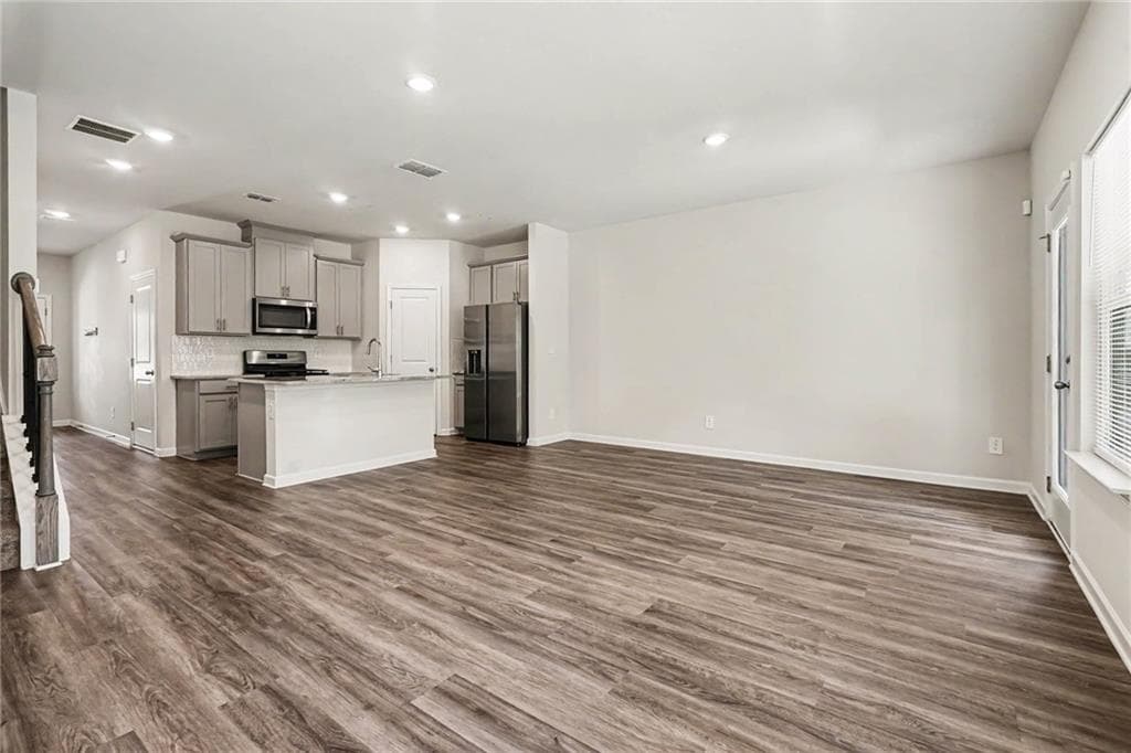 3 bedroom, 3 bathroom, 1,188 sq ft townhouse for rent at 4004 Holland Grove Road, Lawrenceville, GA 30044 for $2,350 a month — photo 6