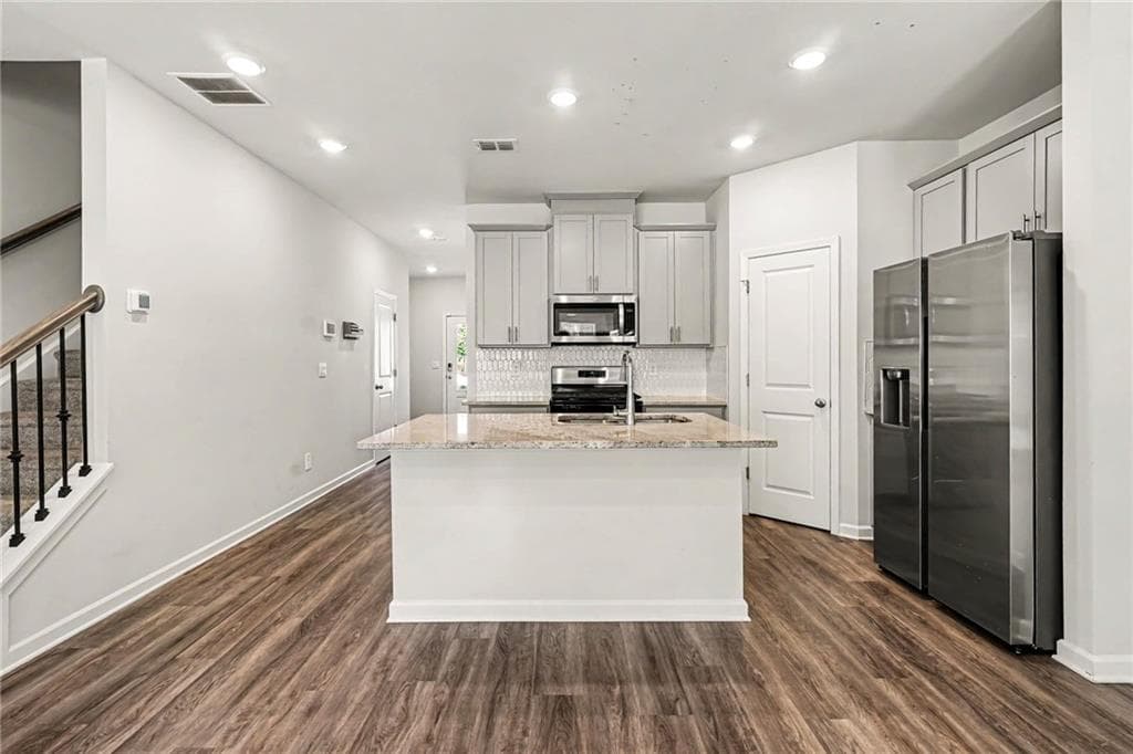 3 bedroom, 3 bathroom, 1,188 sq ft townhouse for rent at 4004 Holland Grove Road, Lawrenceville, GA 30044 for $2,350 a month — photo 7