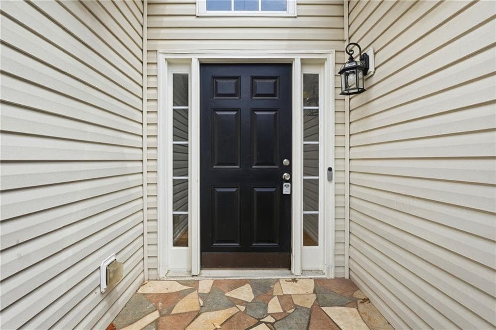 3 bedroom, 2 bathroom, 1,907 sq ft single family residence under contract at 1565 Heatherton Road, Dacula, GA 30019 — photo 4