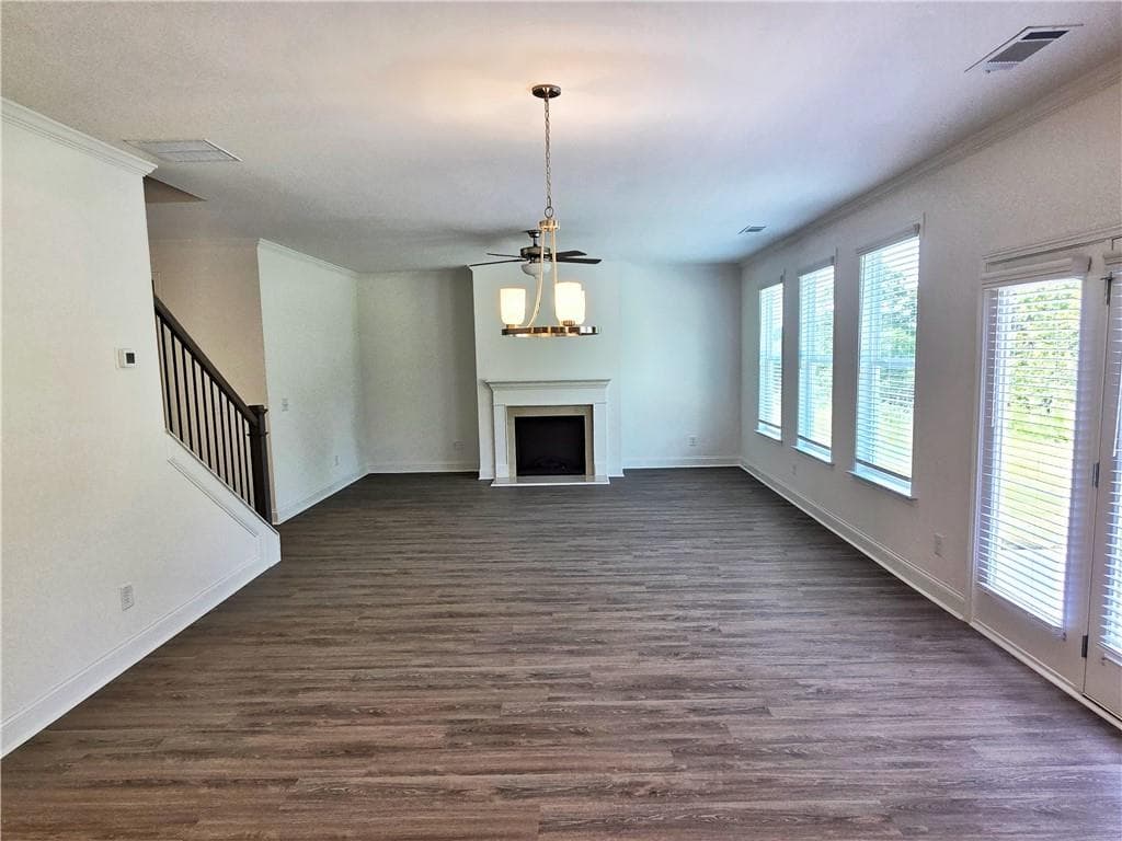 5 bedroom, 4 bathroom single family residence for rent at 7372 Rocklin Lane, Flowery Branch, GA 30542 for $2,800 a month — photo 9