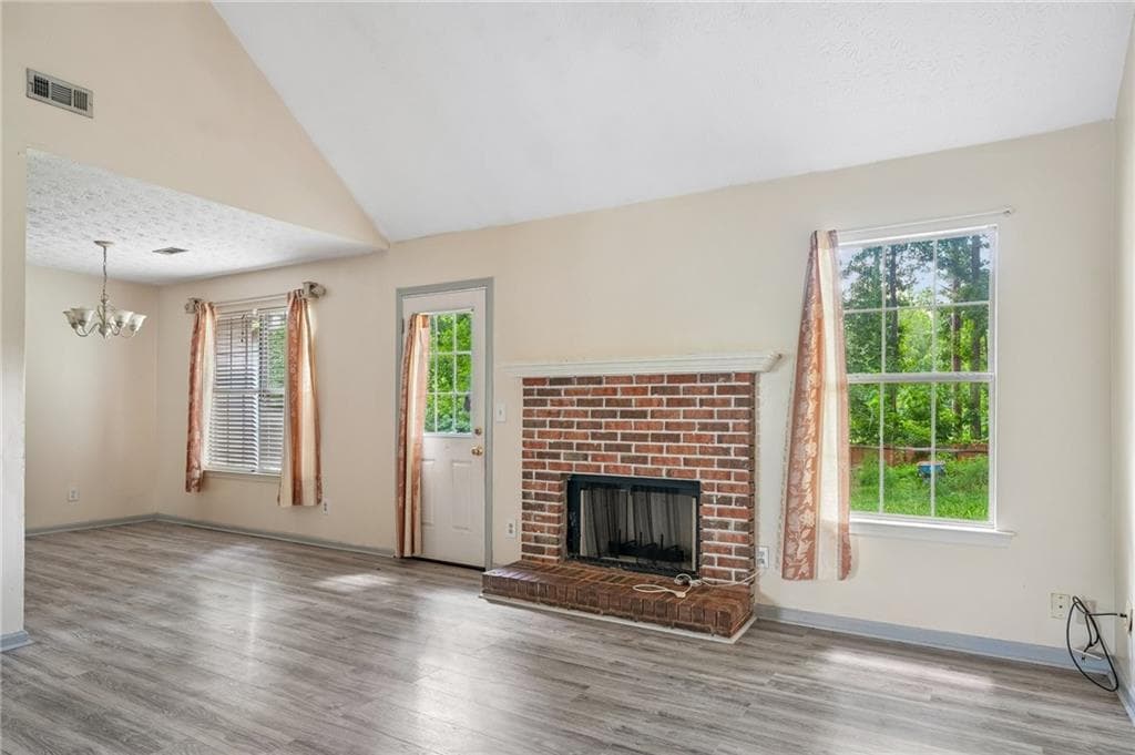 3 bedroom, 2 bathroom, 1,580 sq ft single family residence for sale at 7216 Ironwood Drive, Gainesville, GA 30507 — photo 6