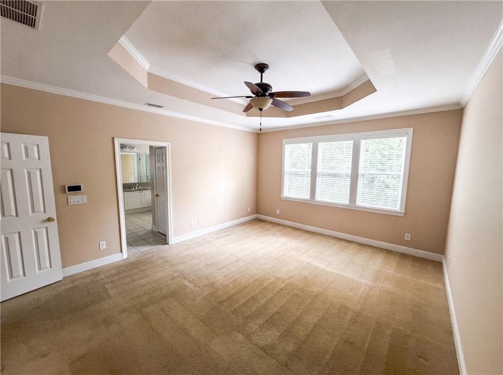 4 bedroom, 4 bathroom, 2,675 sq ft condominium for sale at 1659 Woodwalk Stream 6, Atlanta, GA 30339 — photo 4