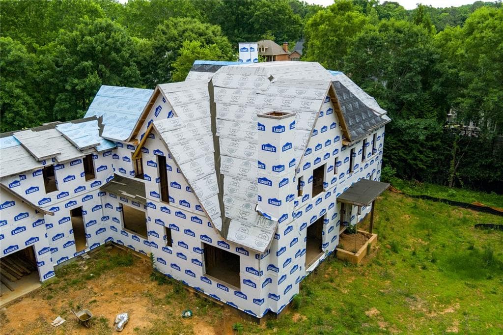 5 bedroom, 7 bathroom, 7,855 sq ft single family residence under contract at 4957 Peachtree Dunwoody Road, Sandy Springs, GA 30342 — photo 3