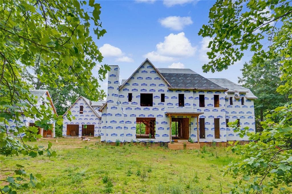 5 bedroom, 7 bathroom, 7,855 sq ft single family residence under contract at 4957 Peachtree Dunwoody Road, Sandy Springs, GA 30342 — photo 9