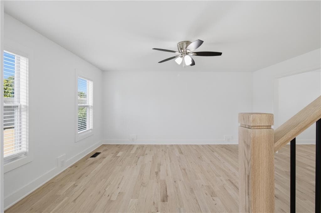 4 bedroom, 4 bathroom, 3,186 sq ft single family residence for rent at 230 Pinebridge Court, Johns Creek, GA 30022 for $3,500 a month — photo 3