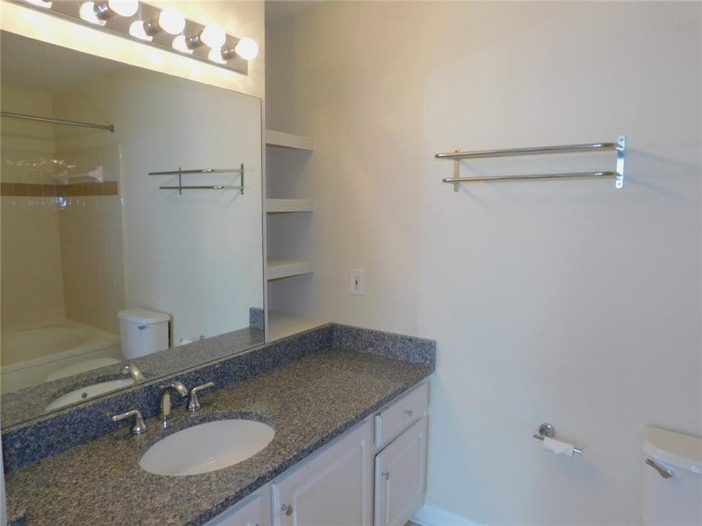 1 bedroom, 1 bathroom, 764 sq ft condominium for sale at 1101 Juniper Street 914, Atlanta, GA 30309 — photo 8