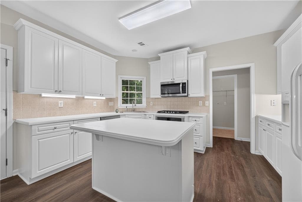 5 bedroom, 4 bathroom, 3,233 sq ft single family residence for sale at 3635 Rolling Creek Drive, Buford, GA 30519 — photo 10