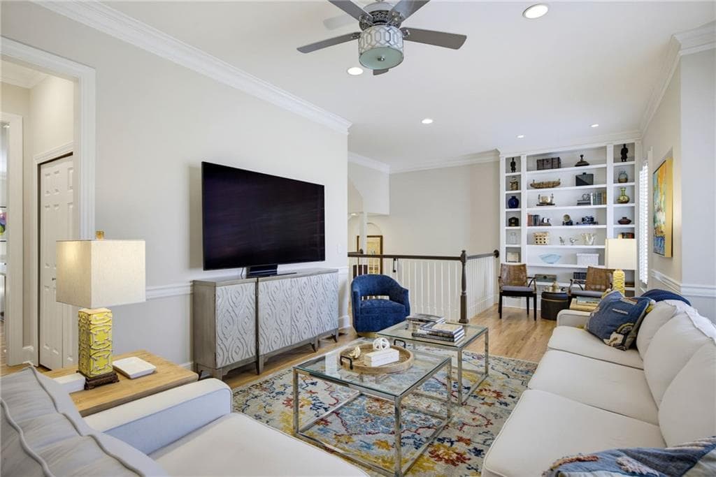4 bedroom, 5 bathroom, 3,886 sq ft condominium under contract at 2321 English Ivy Court 22, Atlanta, GA 30339 — photo 8