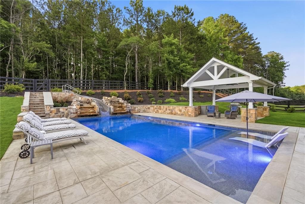 6 bedroom, 5 bathroom, 5,400 sq ft single family residence for sale at 5475 Summit Oak Drive, Milton, GA 30004 — photo 1 of 119