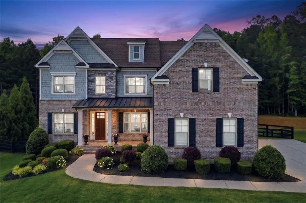 6 bedroom, 5 bathroom, 5,400 sq ft single family residence for sale at 5475 Summit Oak Drive, Milton, GA 30004 — photo 10