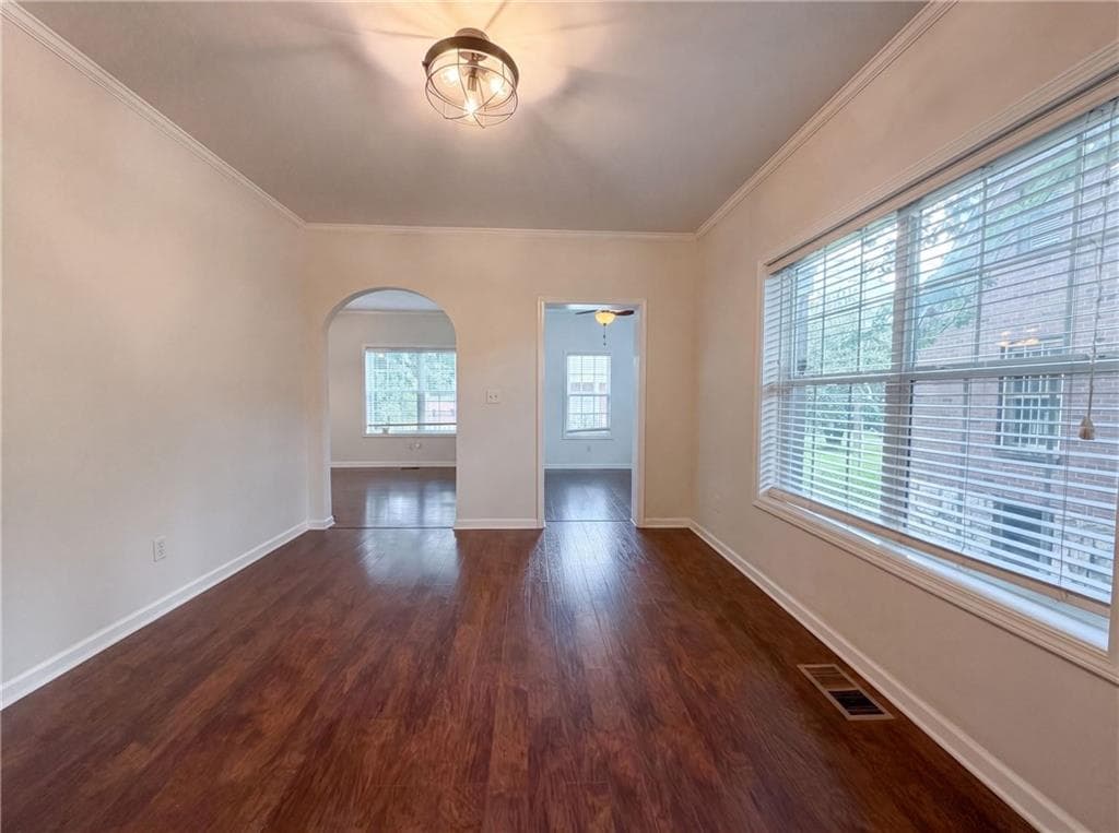 3 bedroom, 1 bathroom, 2,026 sq ft single family residence for sale at 1773 Sylvan Road, Atlanta, GA 30310 — photo 9
