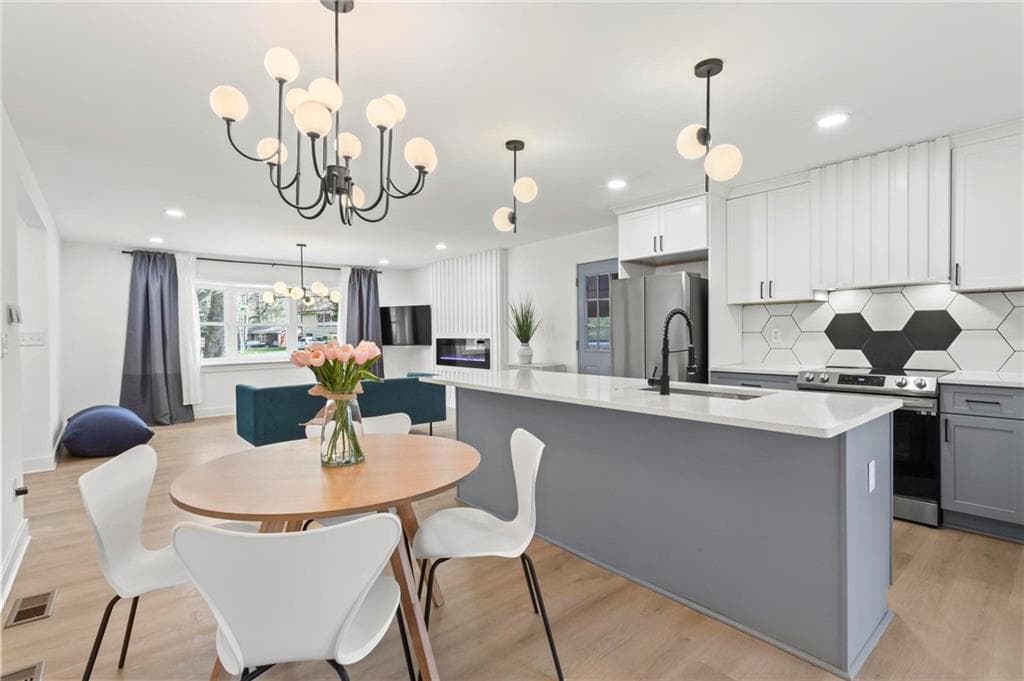3 bedroom, 2 bathroom, 1,204 sq ft single family residence for sale at 203 Wendell Drive, Atlanta, GA 30315 — photo 10