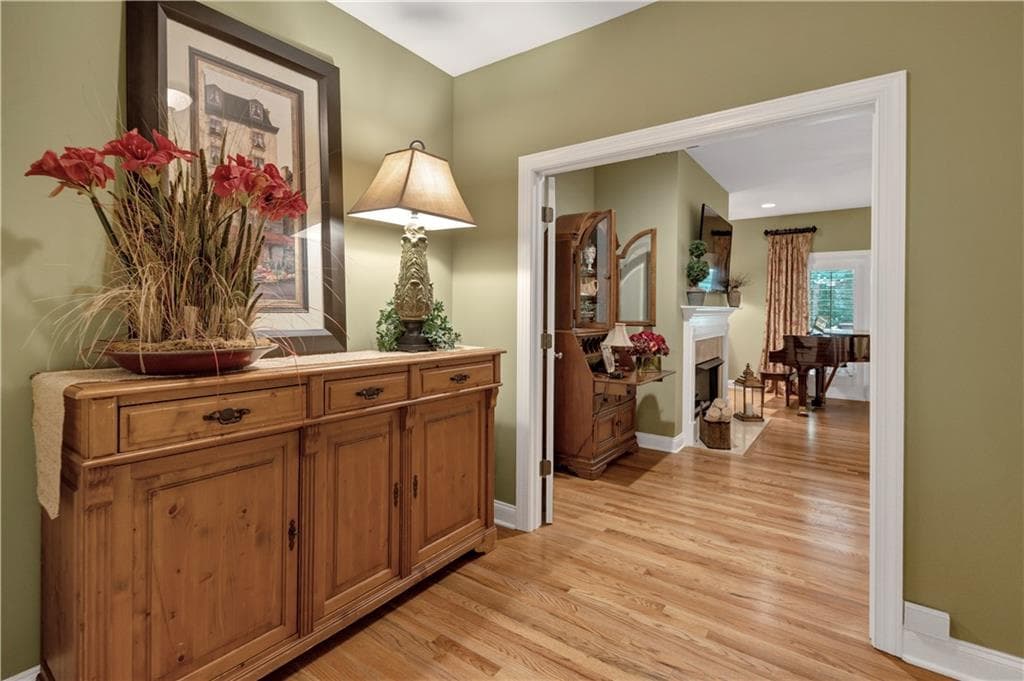 4 bedroom, 4 bathroom, 4,234 sq ft townhouse for sale at 2316 Saint Davids Sq 14, Kennesaw, GA 30152 — photo 3