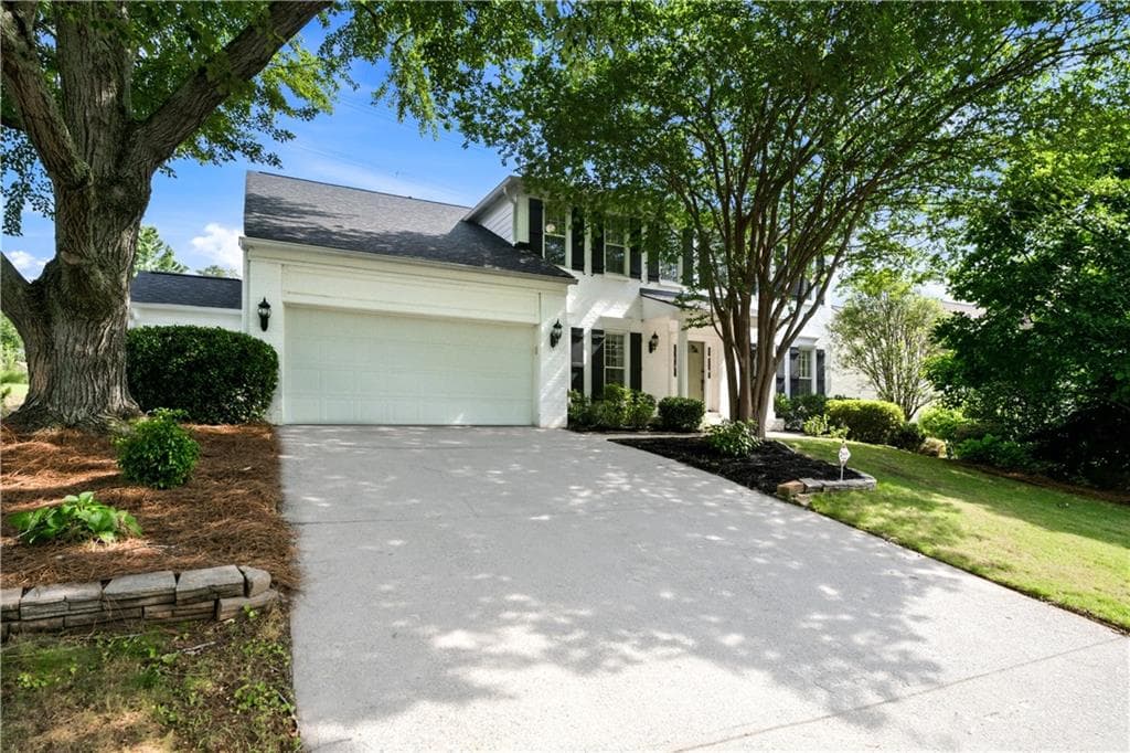 4 bedroom, 3 bathroom, 2,766 sq ft single family residence for sale at 2796 Craig Court, Marietta, GA 30062 — photo 1 of 50
