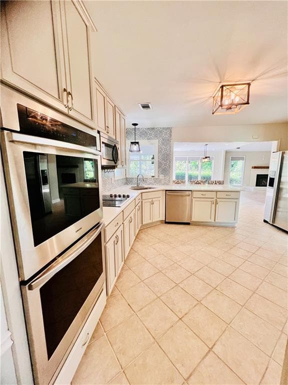 4 bedroom, 3 bathroom, 2,686 sq ft single family residence for rent at 205 Kinderhill Court, Alpharetta, GA 30004 for $3,950 a month — photo 9