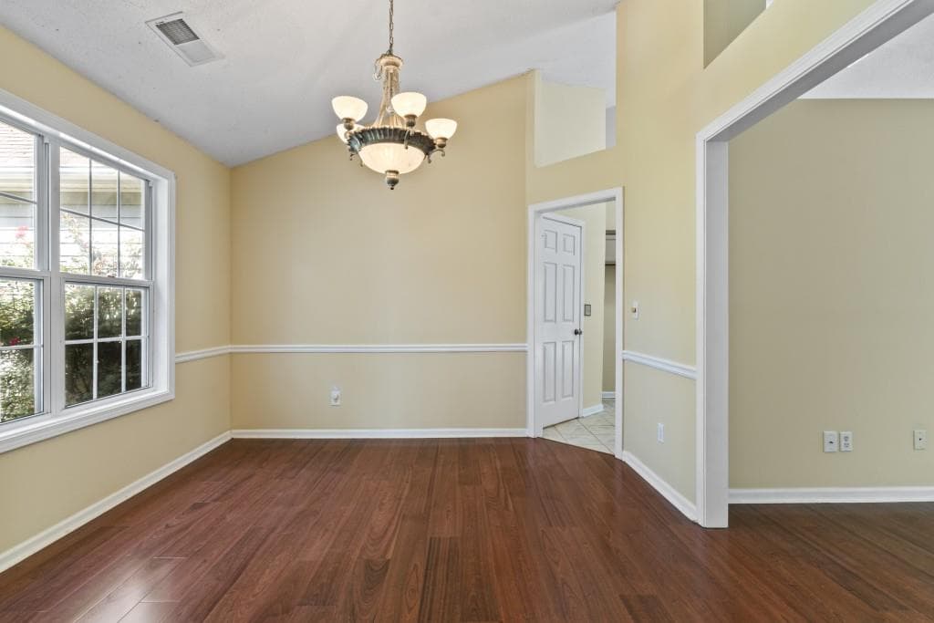 3 bedroom, 2 bathroom, 1,700 sq ft single family residence under contract at 22 Maddox Road, Acworth, GA 30102 — photo 7