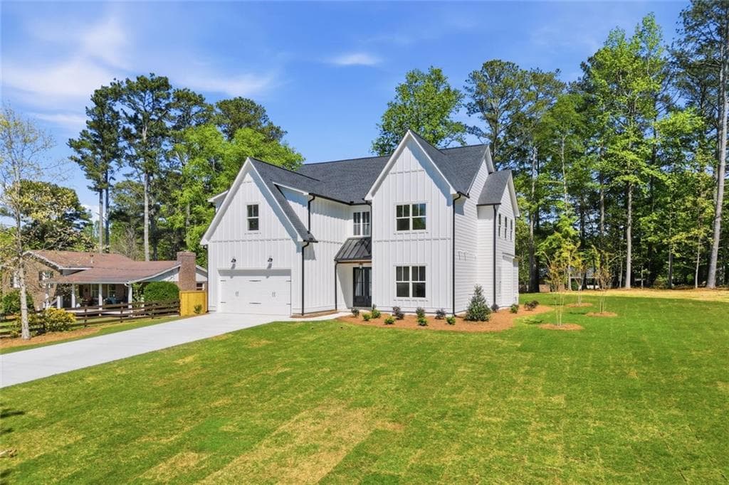 5 bedroom, 5 bathroom, 3,382 sq ft single family residence for sale at 2487 Sims Drive, Marietta, GA 30066 — photo 3