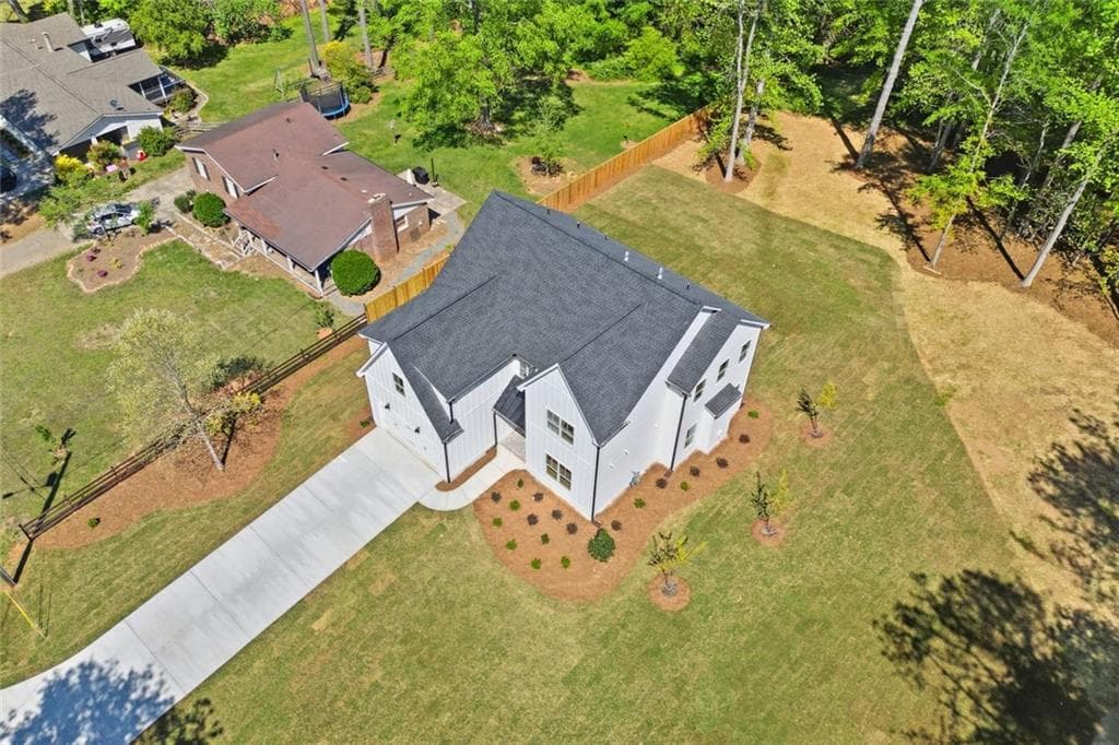 5 bedroom, 5 bathroom, 3,382 sq ft single family residence for sale at 2487 Sims Drive, Marietta, GA 30066 — photo 5