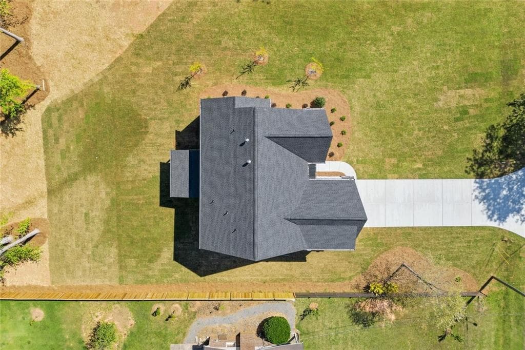 5 bedroom, 5 bathroom, 3,382 sq ft single family residence for sale at 2487 Sims Drive, Marietta, GA 30066 — photo 7
