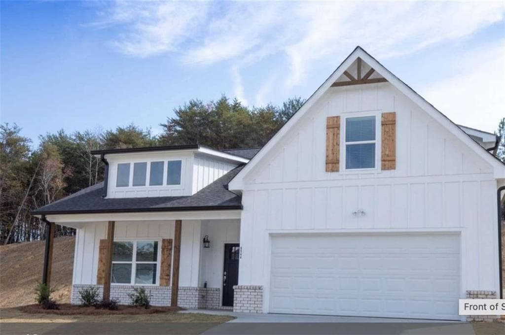 4 bedroom, 4 bathroom, 2,528 sq ft single family residence for sale at 6470 Plantation Station Drive, Lula, GA 30554