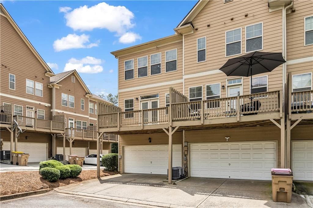3 bedroom, 4 bathroom, 2,260 sq ft townhouse for rent at 501 Grove Field Court, Suwanee, GA 30024 for $2,500 a month — photo 7