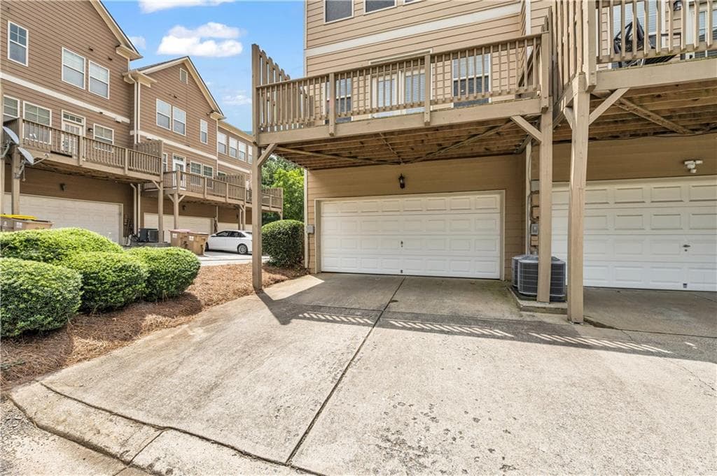 3 bedroom, 4 bathroom, 2,260 sq ft townhouse for rent at 501 Grove Field Court, Suwanee, GA 30024 for $2,500 a month — photo 8