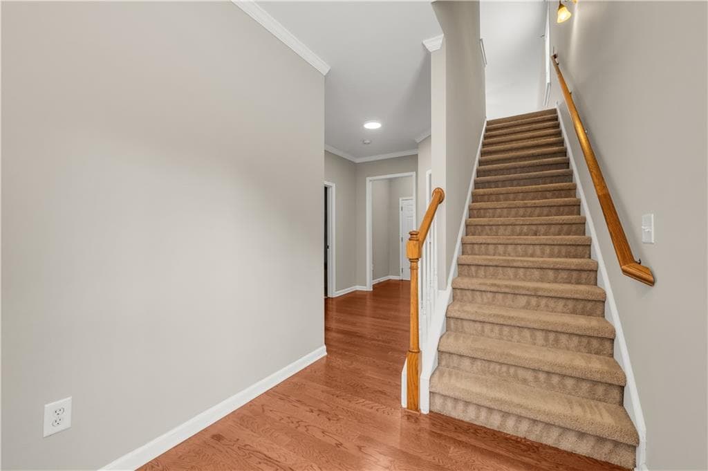 3 bedroom, 4 bathroom, 2,260 sq ft townhouse for rent at 501 Grove Field Court, Suwanee, GA 30024 for $2,500 a month — photo 10