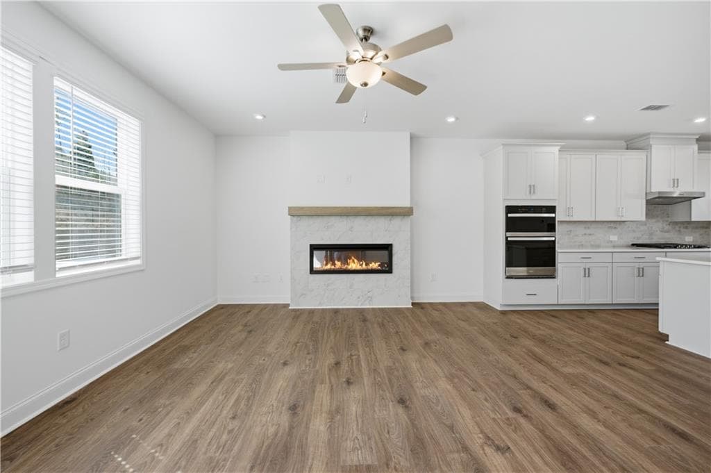 4 bedroom, 4 bathroom, 2,594 sq ft townhouse for rent at 376 Sunset Hollow Street, Sugar Hill, GA 30518 for $2,800 a month — photo 8