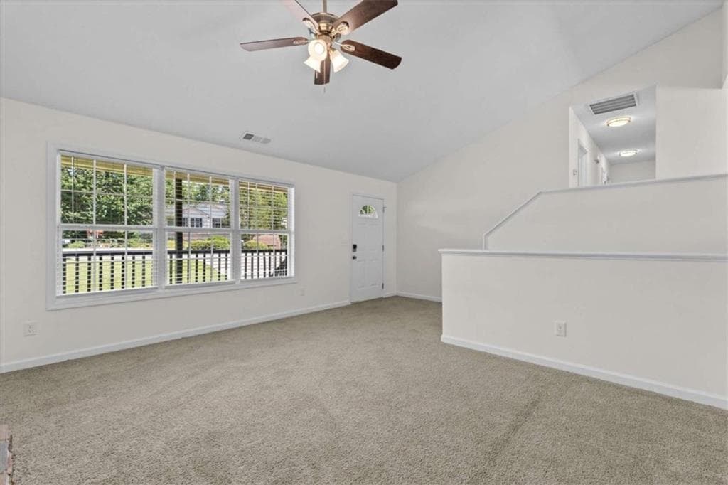 5 bedroom, 2 bathroom, 2,850 sq ft single family residence under contract at 14 Cliff View Drive, Rockmart, GA 30153 — photo 10