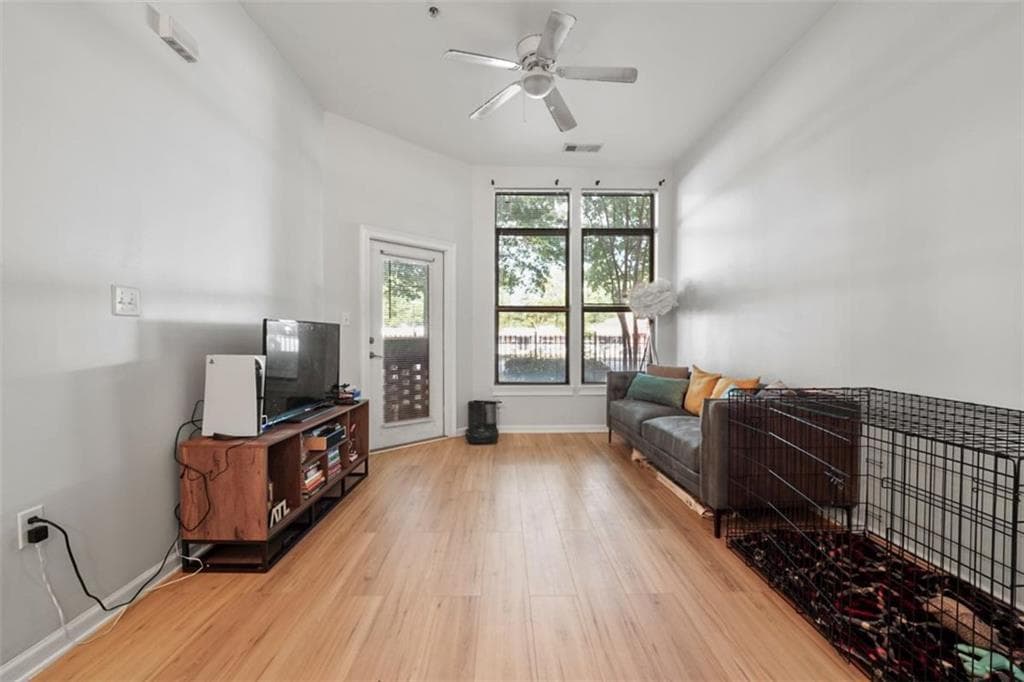 1 bedroom, 1 bathroom condominium for rent at 898 Oak Street 1105, Atlanta, GA 30310 for $1,650 a month — photo 9