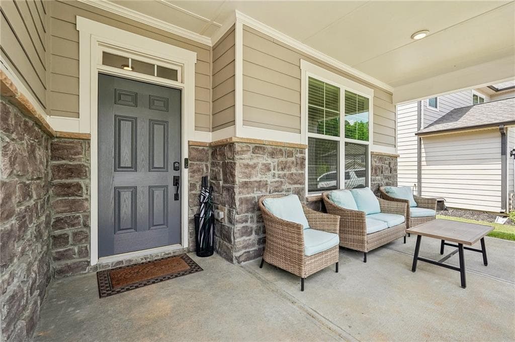 4 bedroom, 3 bathroom, 3,104 sq ft single family residence for sale at 501 Cunninghame Court, Peachtree City, GA 30269 — photo 4