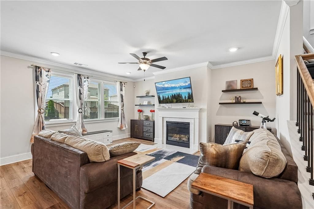 4 bedroom, 3 bathroom, 3,104 sq ft single family residence for sale at 501 Cunninghame Court, Peachtree City, GA 30269 — photo 5