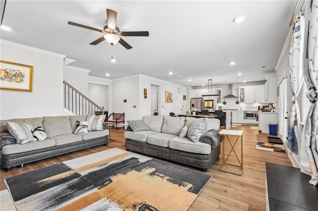 4 bedroom, 3 bathroom, 3,104 sq ft single family residence for sale at 501 Cunninghame Court, Peachtree City, GA 30269 — photo 8