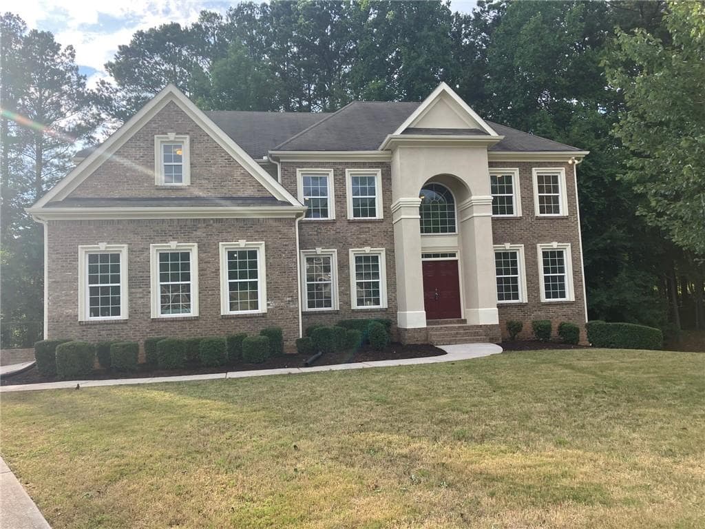 5 bedroom, 4 bathroom, 3,207 sq ft single family residence sold at 122 Wolf Tail Court, Atlanta, GA 30349