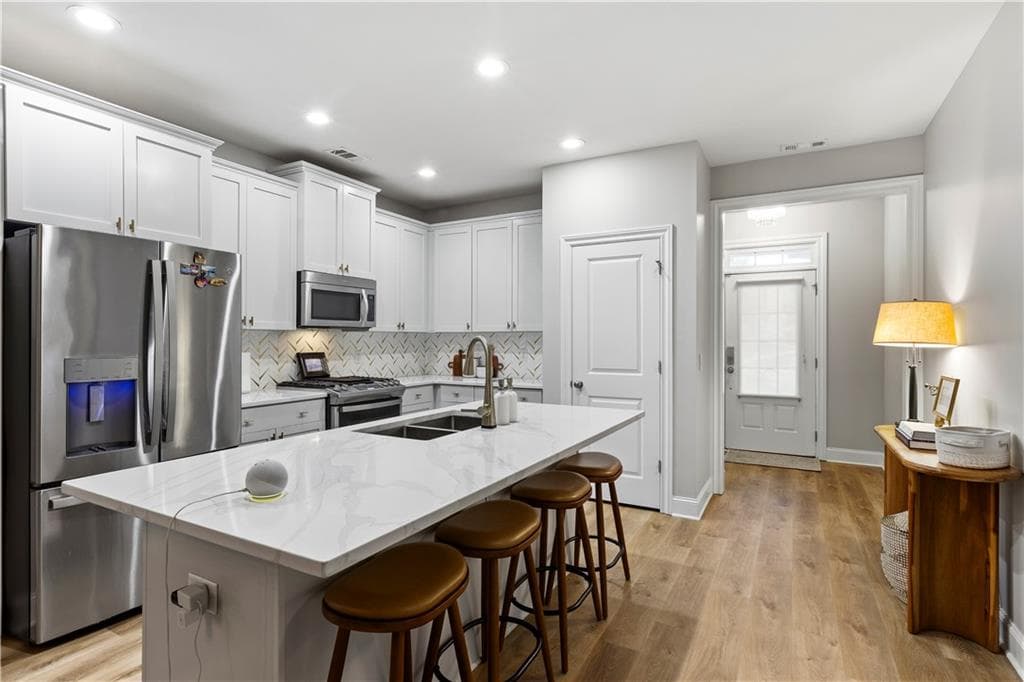 4 bedroom, 3 bathroom, 1,836 sq ft single family residence for rent at 1704 Drew Drive, Atlanta, GA 30318 for $3,400 a month — photo 7