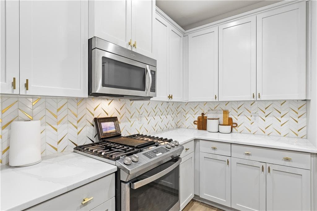 4 bedroom, 3 bathroom, 1,836 sq ft single family residence for rent at 1704 Drew Drive, Atlanta, GA 30318 for $3,400 a month — photo 9