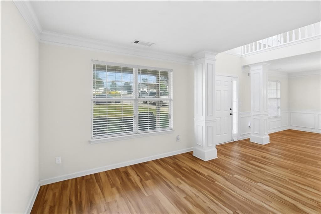 4 bedroom, 3 bathroom, 2,620 sq ft single family residence for sale at 95 Carrington Circle, Covington, GA 30016 — photo 3