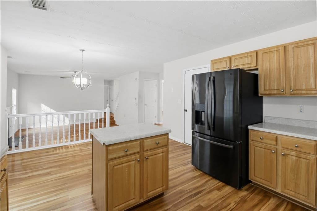 4 bedroom, 3 bathroom, 2,620 sq ft single family residence for sale at 95 Carrington Circle, Covington, GA 30016 — photo 8