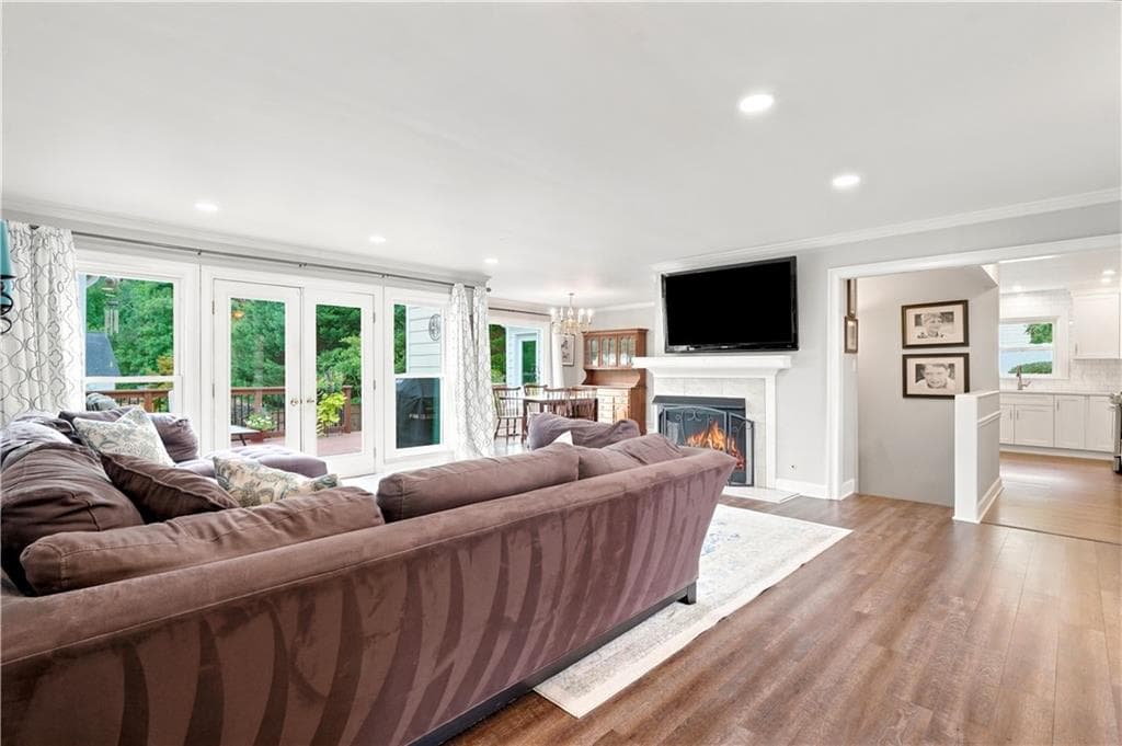 5 bedroom, 4 bathroom, 3,524 sq ft single family residence for sale at 4346 Collingham Trace, Marietta, GA 30068 — photo 7