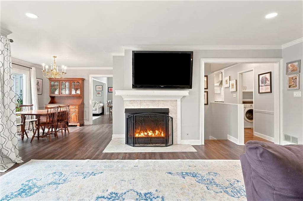 5 bedroom, 4 bathroom, 3,524 sq ft single family residence for sale at 4346 Collingham Trace, Marietta, GA 30068 — photo 8