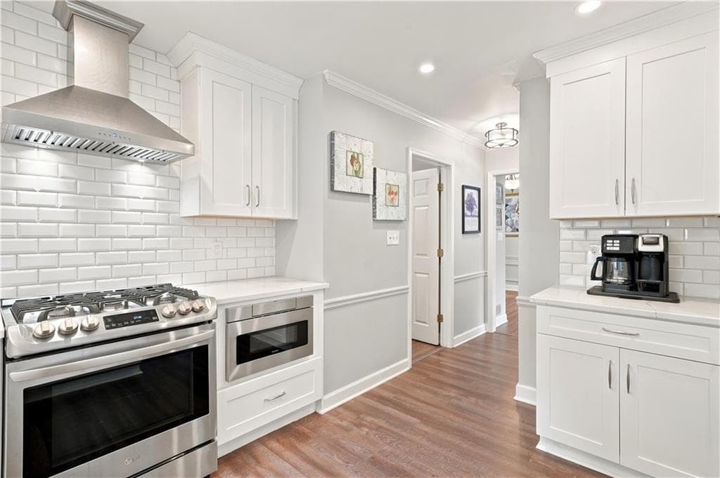 5 bedroom, 4 bathroom, 3,524 sq ft single family residence for sale at 4346 Collingham Trace, Marietta, GA 30068 — photo 10