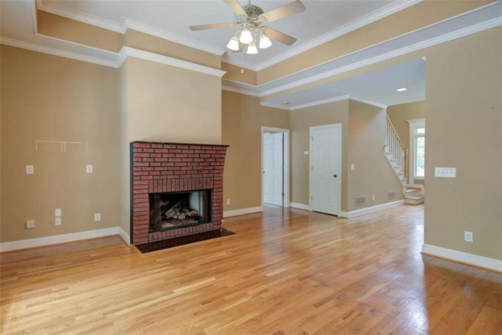 3 bedroom, 3 bathroom, 2,511 sq ft single family residence for sale at 8145 Bennett Lane, Gainesville, GA 30506 — photo 5