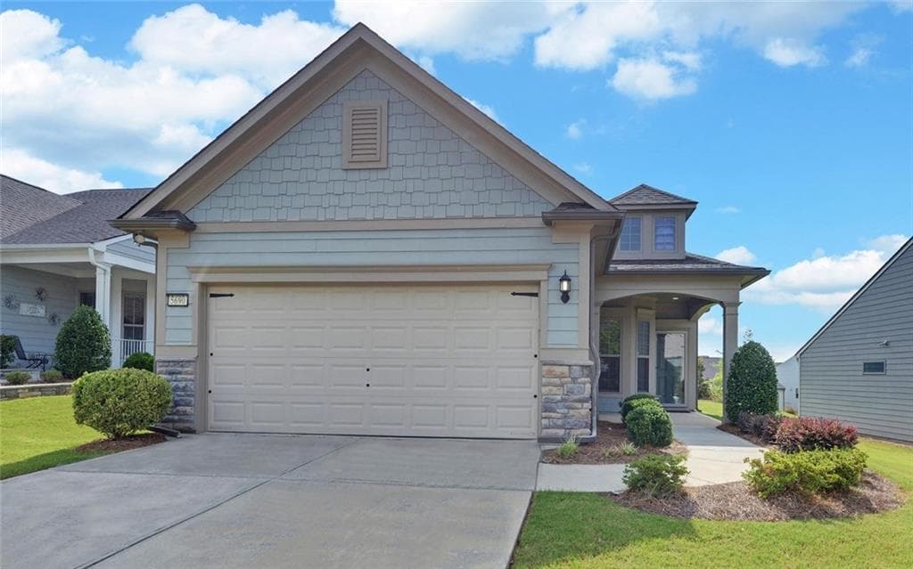 2 bedroom, 2 bathroom, 1,580 sq ft single family residence for sale at 5690 Maple Bluff Way, Hoschton, GA 30548 — photo 1 of 54