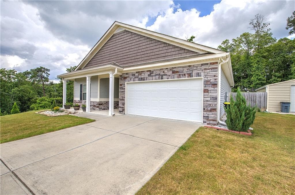 3 bedroom, 2 bathroom, 1,476 sq ft single family residence under contract at 134 Caseys Ridge Road, Rockmart, GA 30153 — photo 4