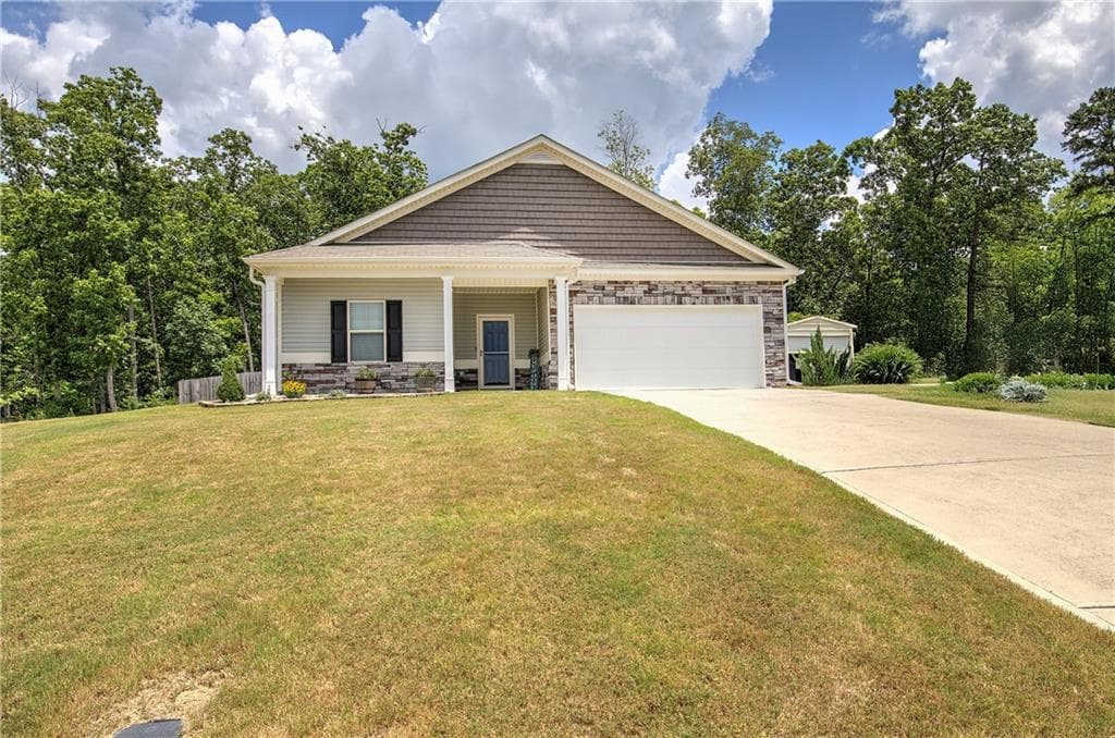 3 bedroom, 2 bathroom, 1,476 sq ft single family residence under contract at 134 Caseys Ridge Road, Rockmart, GA 30153 — photo 3