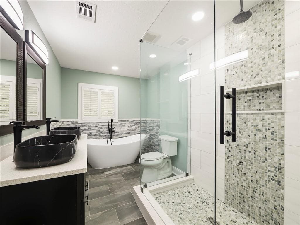 4 bedroom, 2 bathroom, 1,958 sq ft single family residence under contract at 5209 Byers Road, Gainesville, GA 30504 — photo 3