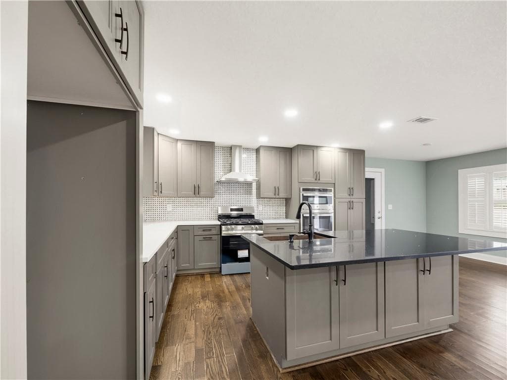 4 bedroom, 2 bathroom, 1,958 sq ft single family residence under contract at 5209 Byers Road, Gainesville, GA 30504 — photo 5